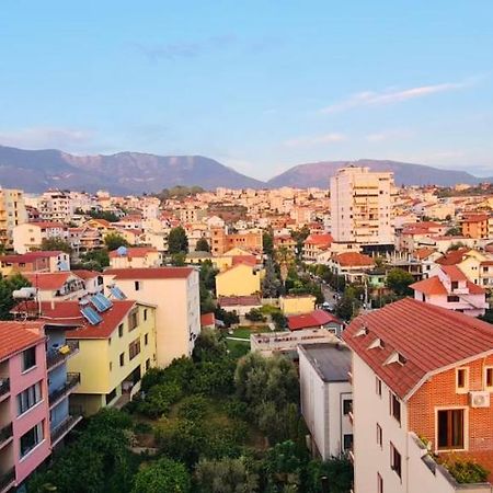 Avi - Daily Rent Apartment تيرانا المظهر الخارجي الصورة